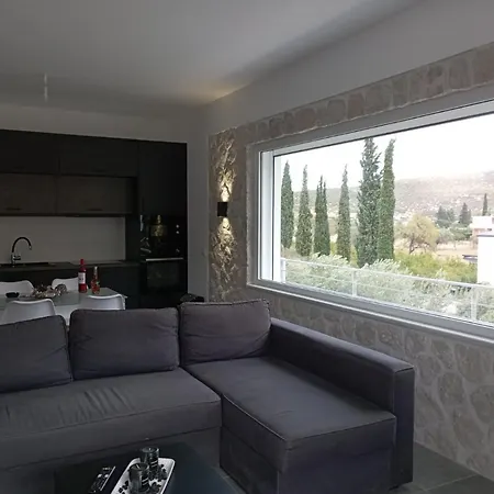Dimarakis Collection - Serenity Apartment - Ermioni Apartment