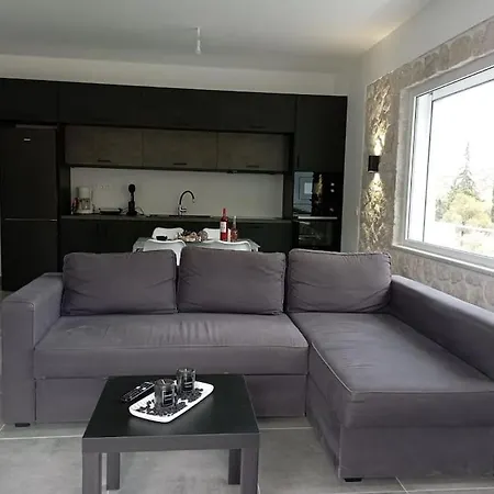 Dimarakis Collection - Serenity Apartment - Ermioni *