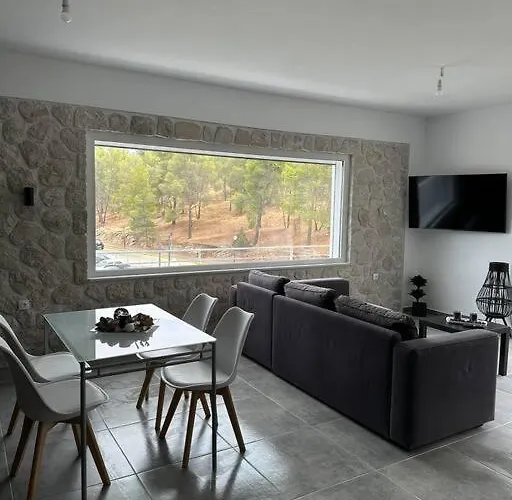 Dimarakis Collection - Serenity Apartment - Ermioni *